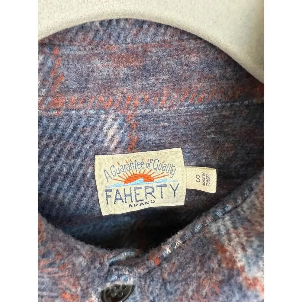 Faherty Legend Ultrasoft Sweater Button Down Shirt Blue Plaid Small - Picture 2 of 7